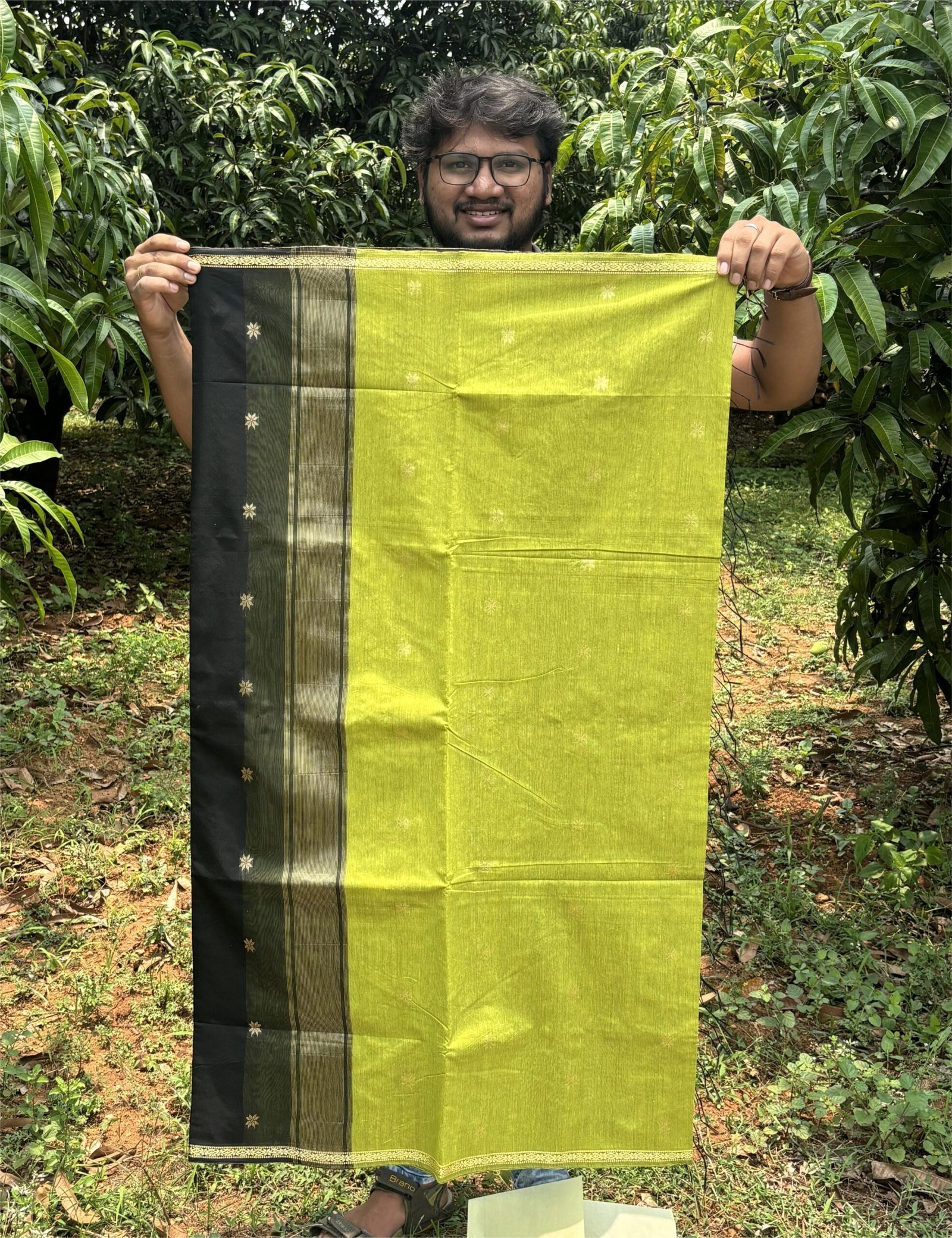 Peridot yellow Maheshwari Body cotton saree