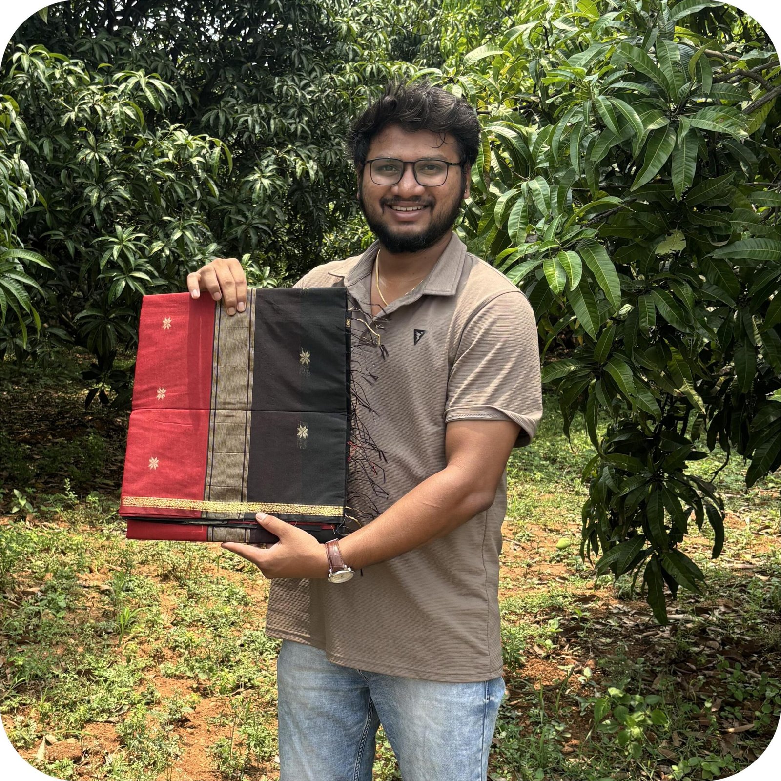 Maheshwari red with black saree