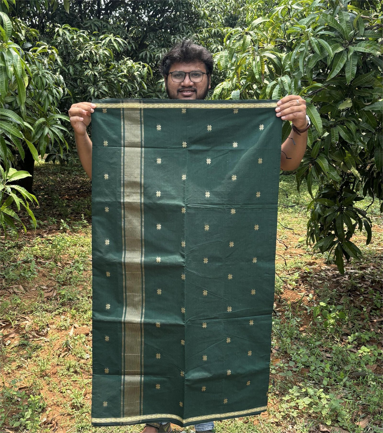 Maheshwari Bottle green no contrast saree pallu