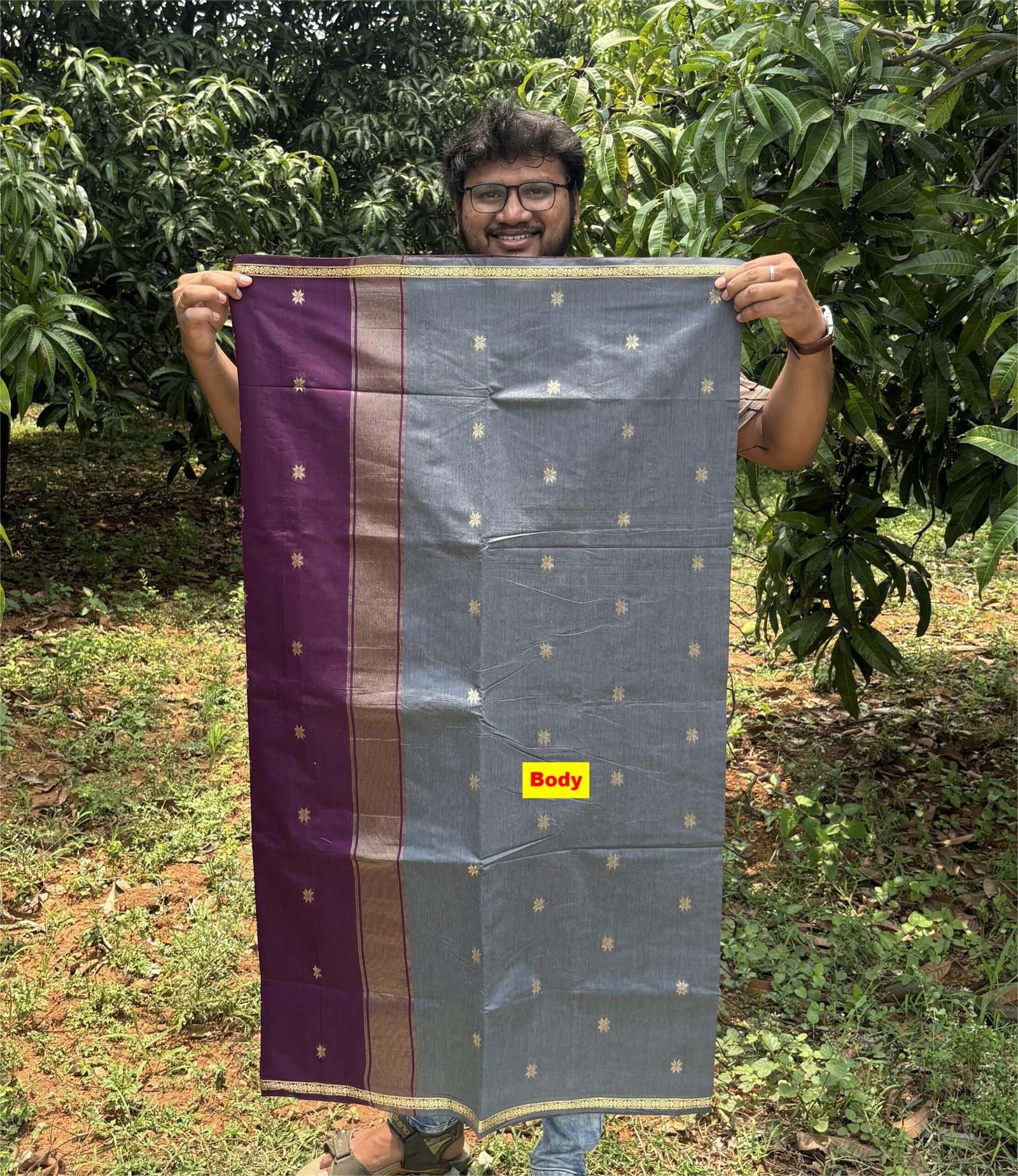 Maheshwari Gray with dark wine saree Body