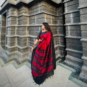 Thread woven Red with black saree