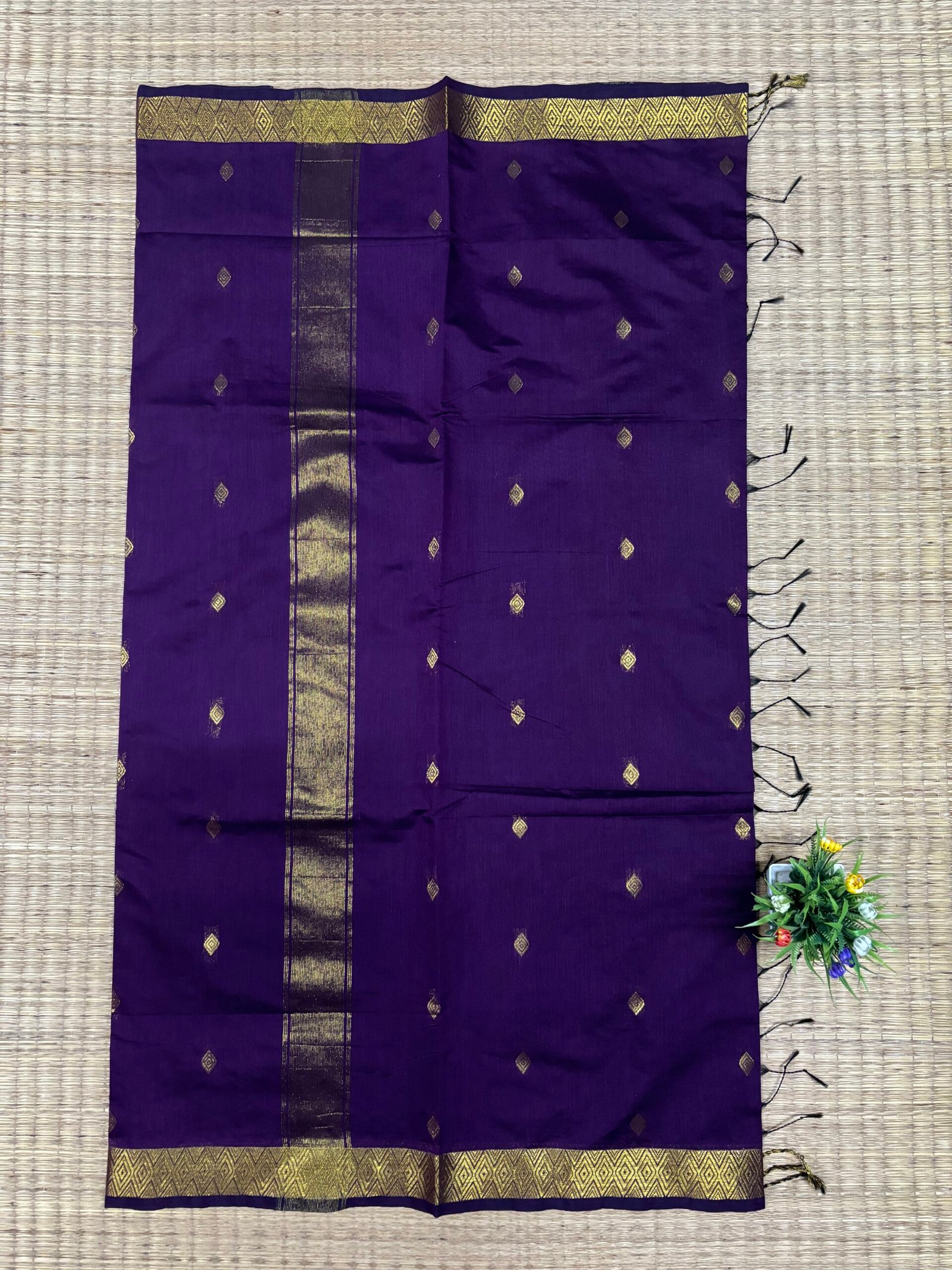 Nayanthara Inspired pattern Wine colour Maheshwari saree - Image 3