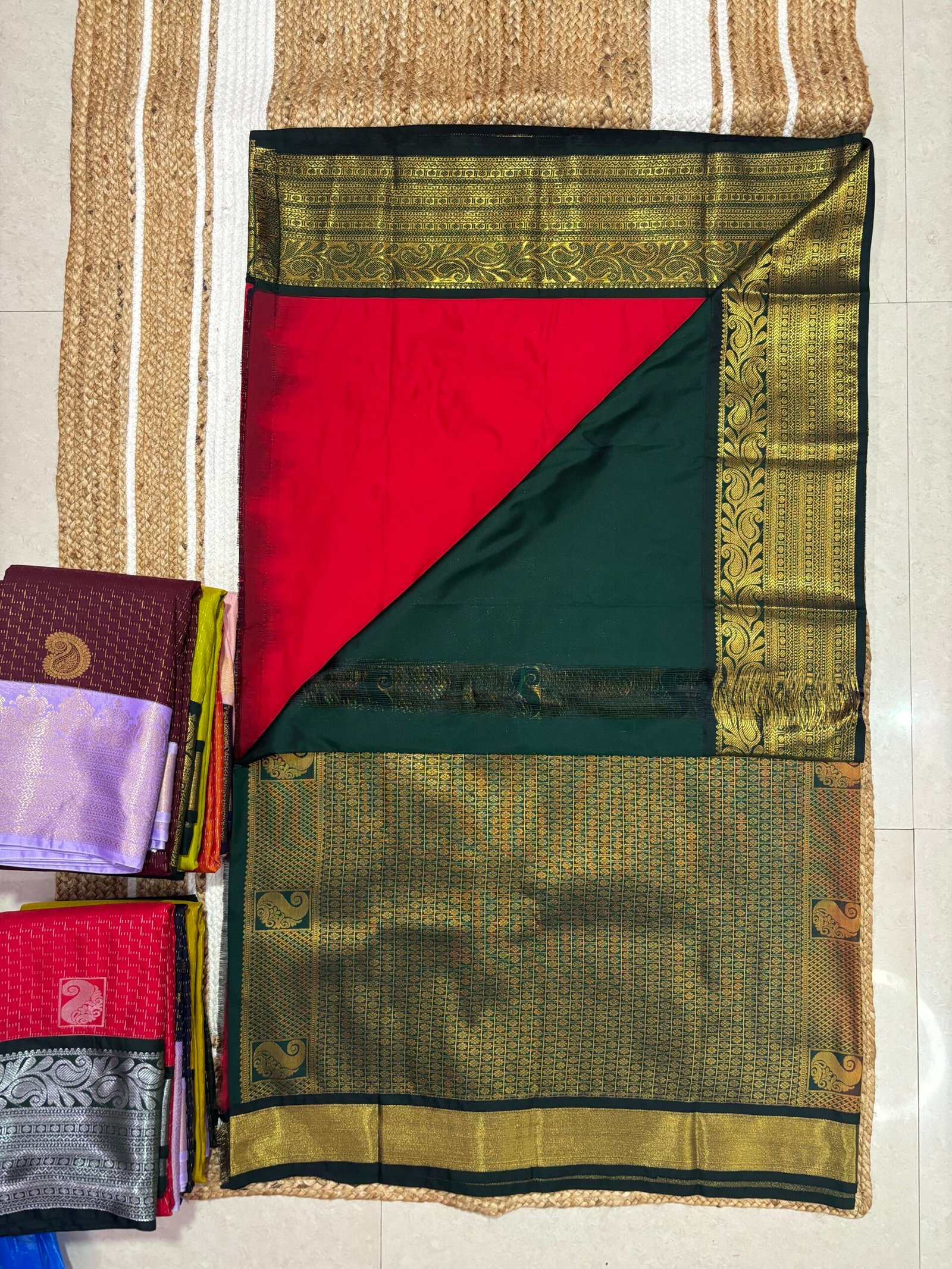 Kanjivaram Semi silk - Elegance Rain drop pattern Red - Image 2