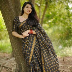 Black Pavithra Kattam Sungudi Saree