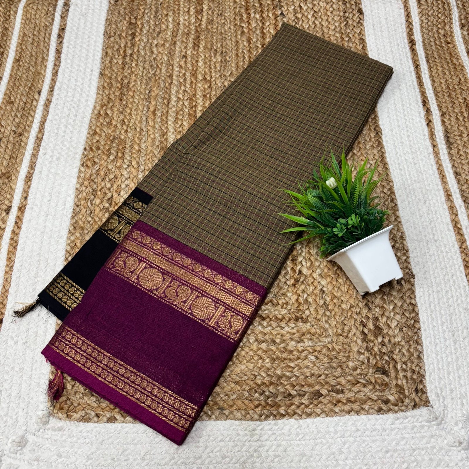 Chettinad korvai cotton saree - Light Elaichi